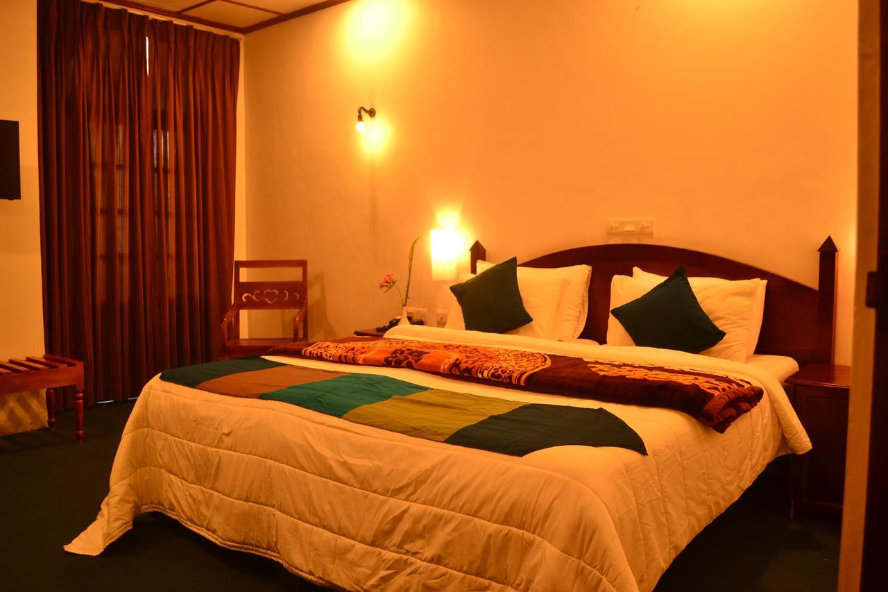 Hotel Silver Falls - Нувара-Элия Экстерьер фото