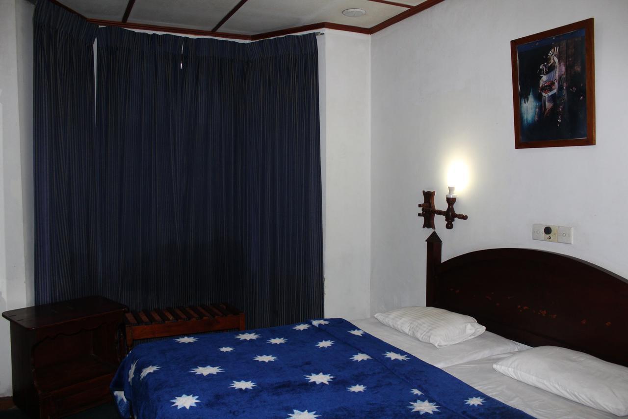 Hotel Silver Falls - Нувара-Элия Экстерьер фото